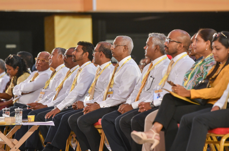 ތަނެއް ނުލިބިގެން އެމްޑީޕީގެ ކޮންގްރެސް އޮކްޓޫބަރުމަހަށް ފަސްކޮށްފި
