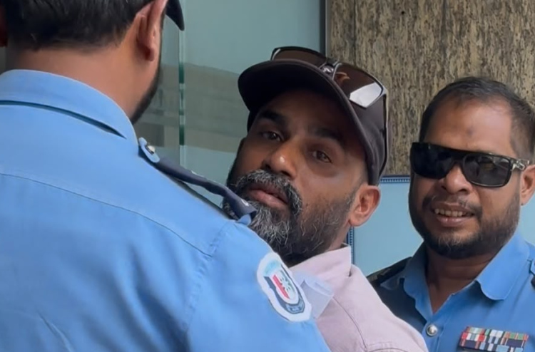 މުޒާހަރާއާ ގުޅިގެން އެމްޑީޕީގެ އެކްޓިވިސްޓް ޝާމިން ހައްޔަރުކޮށްފި