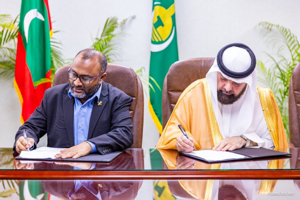 އެންމެ ބޮޑު މިސްކިތް ބިނާކުރާ ބިން ހަވާލުކޮށްފި
