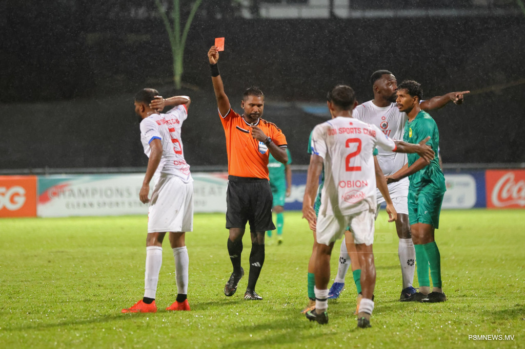 އޮޑި ބަލިކޮށް ފުރަތަމަ 3 ޕޮއިންޓް ޗެމްޕިއަން މާޒިޔާއަށް
