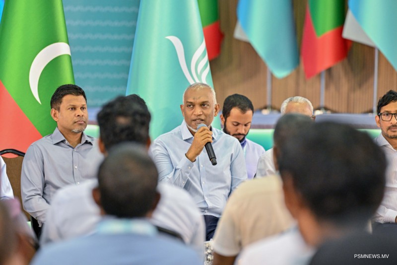 ޕީއެންސީގެ ކޮންގްރެސްގެ މަންދޫބުންނާއި ރައީސް ބައްދަލުކުރައްވައިފި