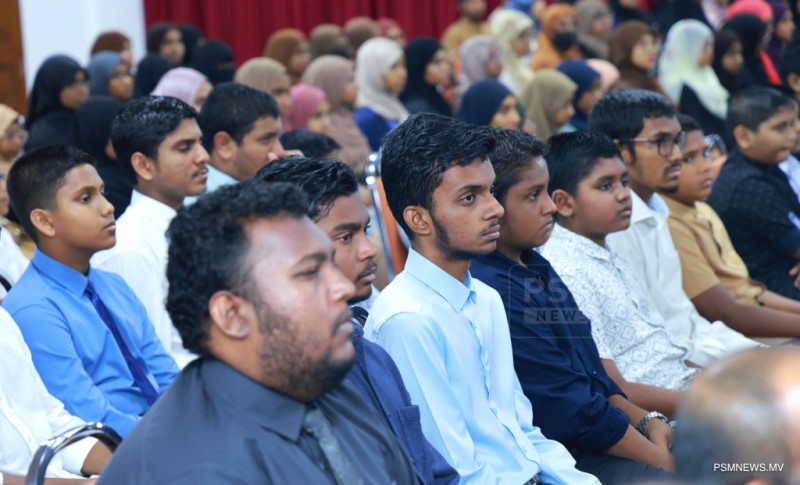 ފޮޓޯ: ޤުރުއާން ކިޔެވުމުގެ 38 ވަނަ ޤައުމީ މުބާރާތް ފެށުމުގެ ރަސްމިއްޔާތު