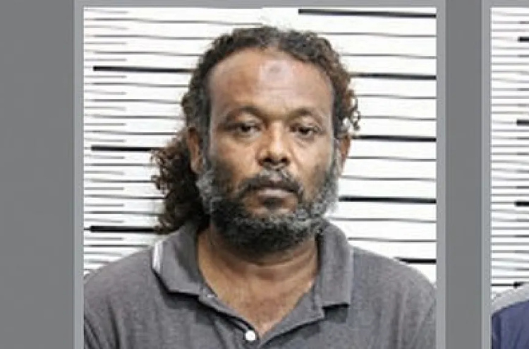 ހަ ކިލޯގެ ޑްރަގްގެ މައްސަލާގައި ދައުލަތުން ދައުވާކުރި މީހާ 25 އަހަރަށް ޖަލަށް