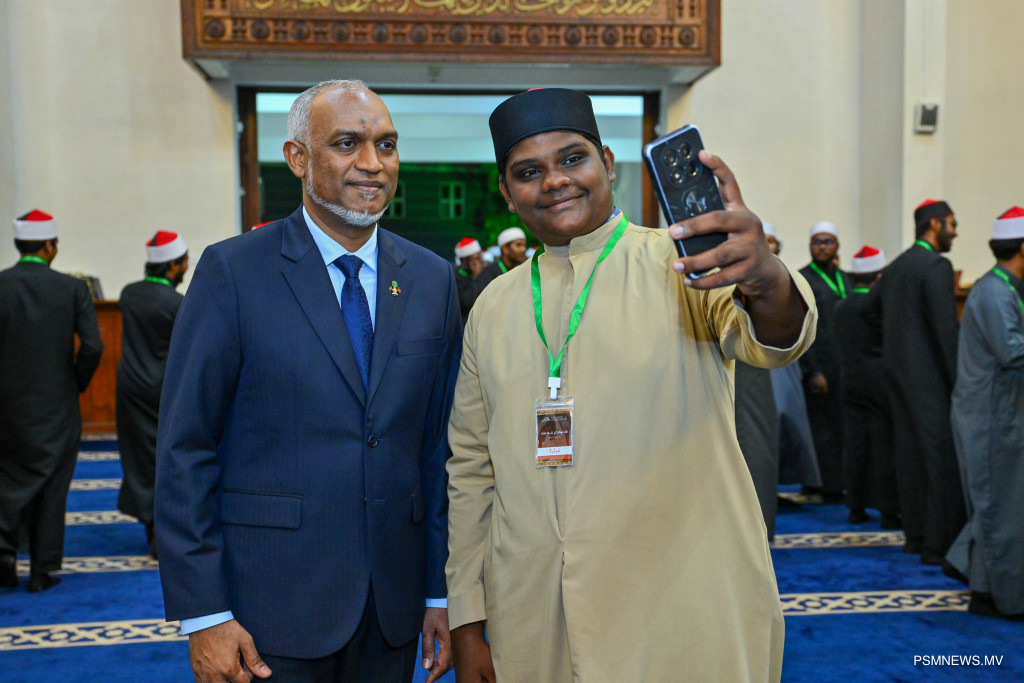 ޒުވާން ޚަޠީބަކަށްވުމުގެ އުފާވެރިކަން ބަޔާންކުރަންވެސް ދަތި އިހުސާސްތަކެއް