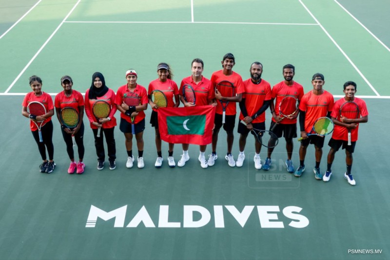 ކުޅުމުގެ ތެރެއިން ދަސްވާ ކަންކަން ނޯޓްކުރުމަށް ކޯޗު ރިޒާގެ އިލްތިމާސް