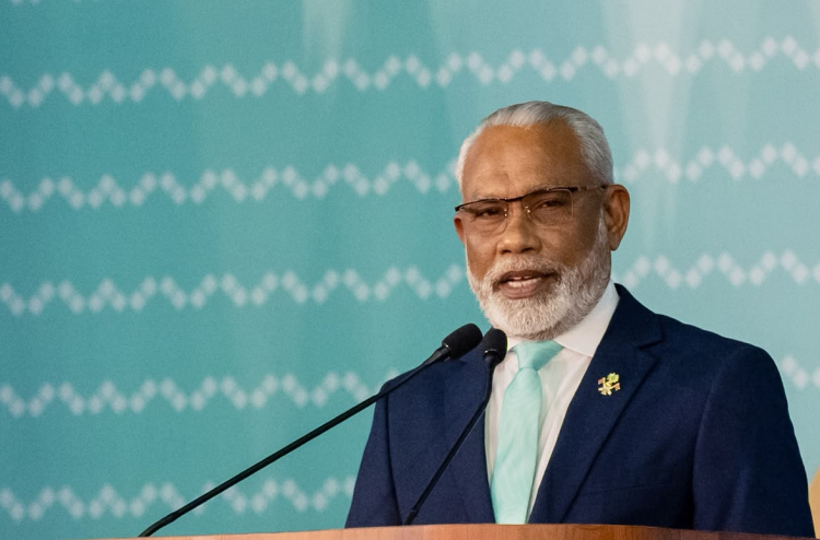 ތަރައްގީ ގެންނަން އެއް ވެރިއަކަށް މަދުވެގެން ދެ ދައުރު ދޭން ޖެހޭ: އަބްދުއްރަހީމް