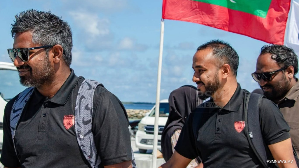 "ގައްދޫއާ ދެކޮޅަށް ނުކުންނަން އީގަލްސް އޮތީ ތައްޔާރަށް"